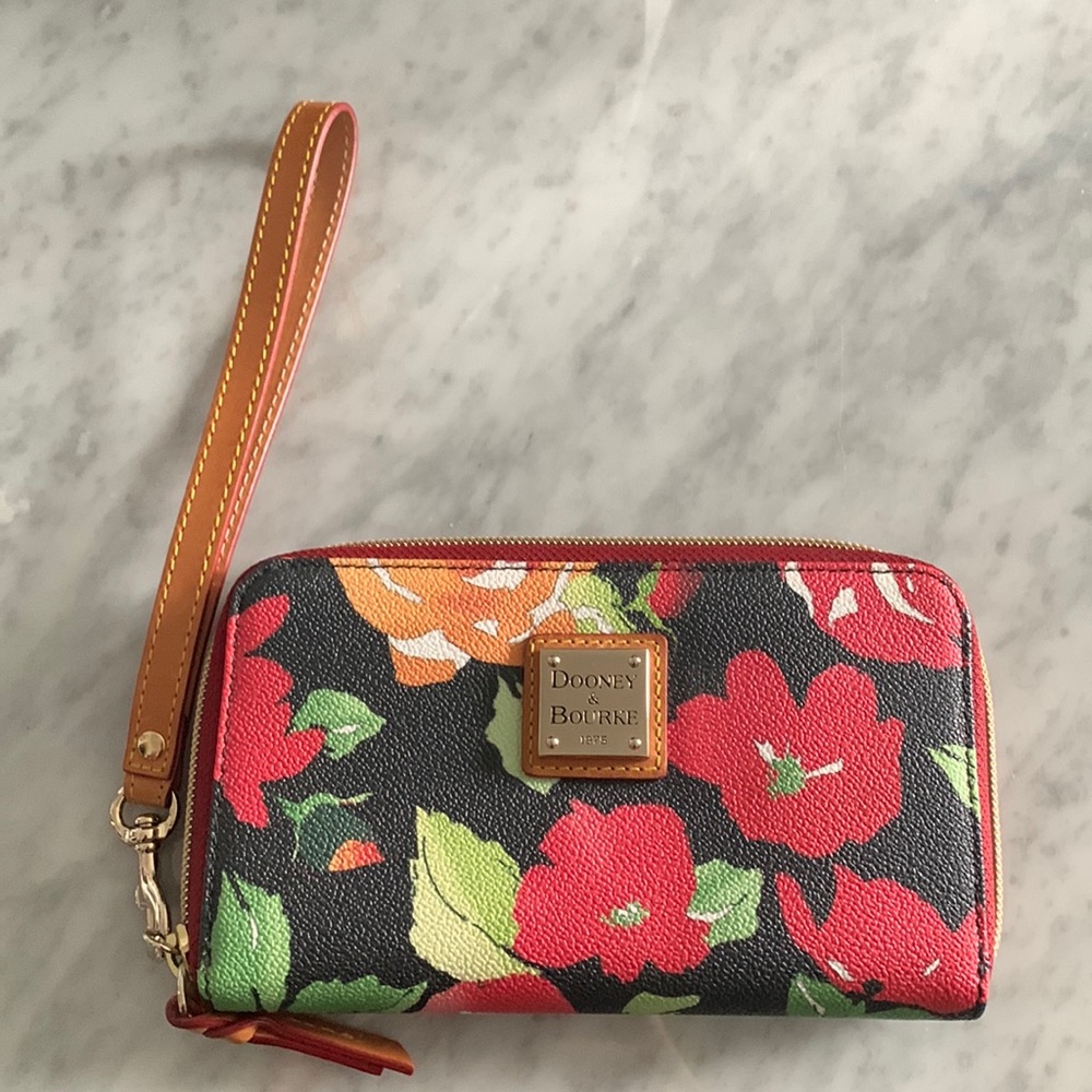 Dooney & Bourke Floral Wallet wristlet